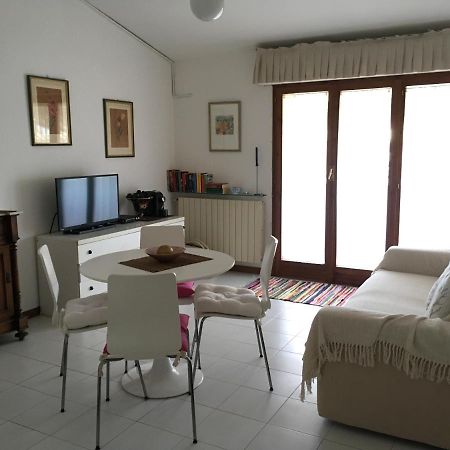 Giulia'S Apartment Viareggio Ngoại thất bức ảnh